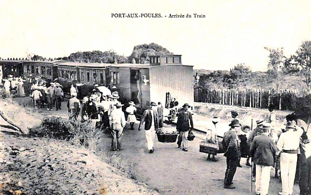 1690- Port-aux-Poules - Arrivee d'un Train.jpg